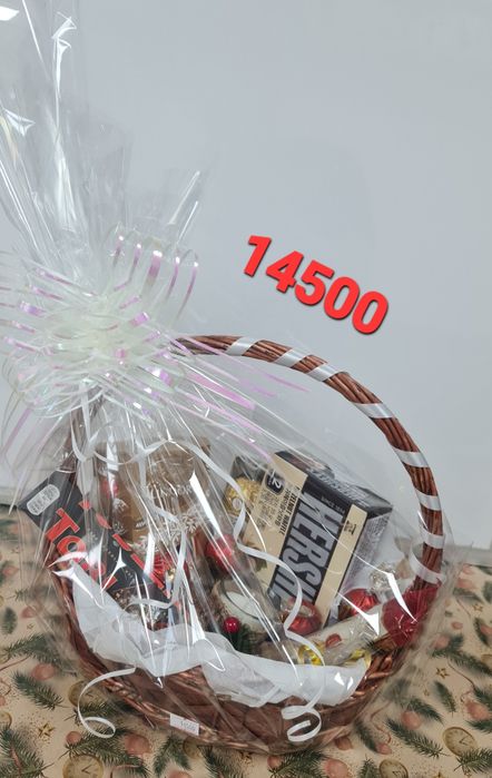 Праздничные продуктовые корзины!