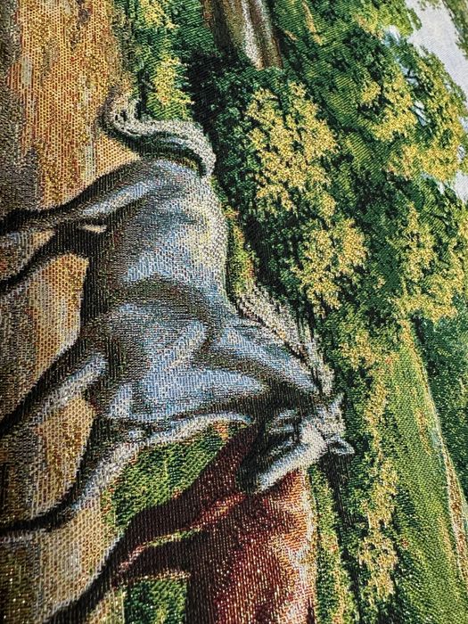 Tablou Goblen Cusut Manual „Cai în Libertate” | Ramă de Lux Argintie | 100% Artizanal