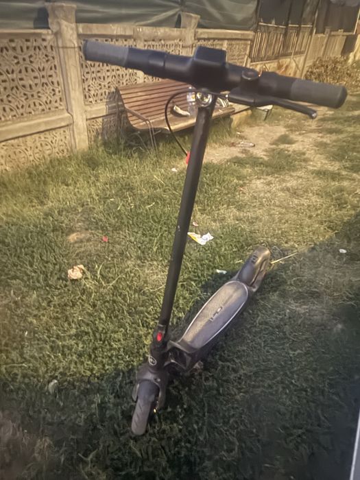 Trotineta electrica myria city travel