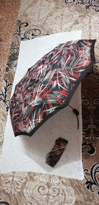 Продам очки и зонтик