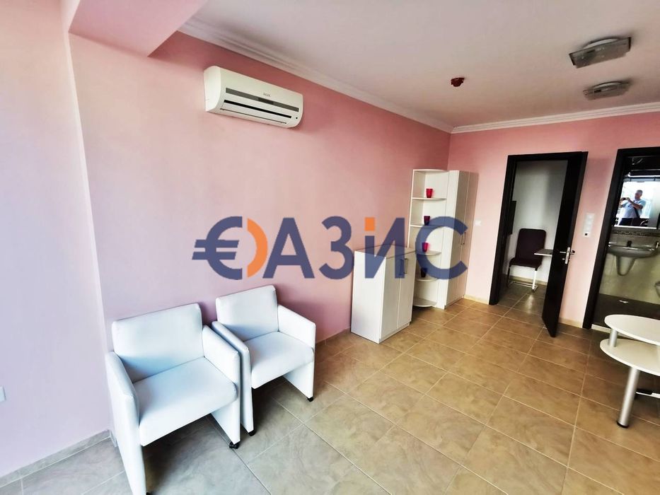 Продава се Заведение в Свети Влас - 34 кв.м за 883 €/кв.м - Снимка #3