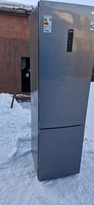 Продам холодильник.