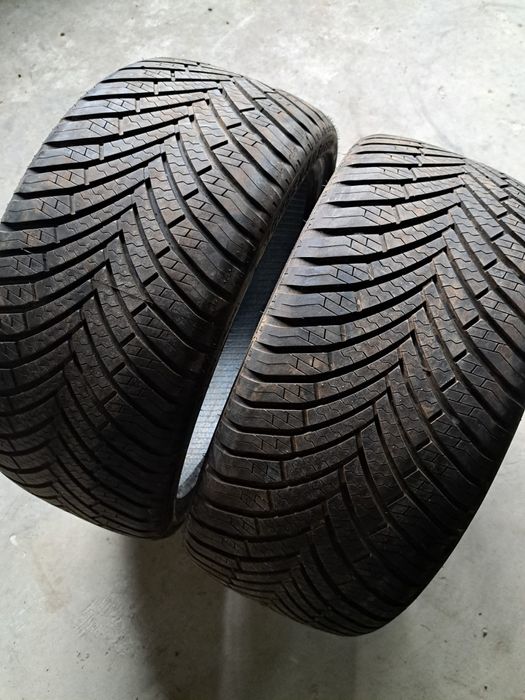 2 anvelope Allseasons 225 35 r19 Leao