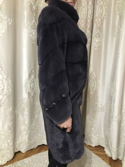 Продам шубу размер евро 40(+6)