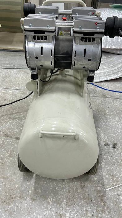 Продаётся компрессор SAAB Air Compressor | Kompressor sotiladi