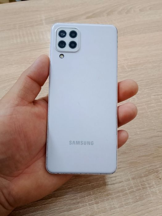 Продам  Samsung A22  4/64