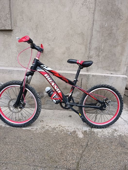Велосипед красный