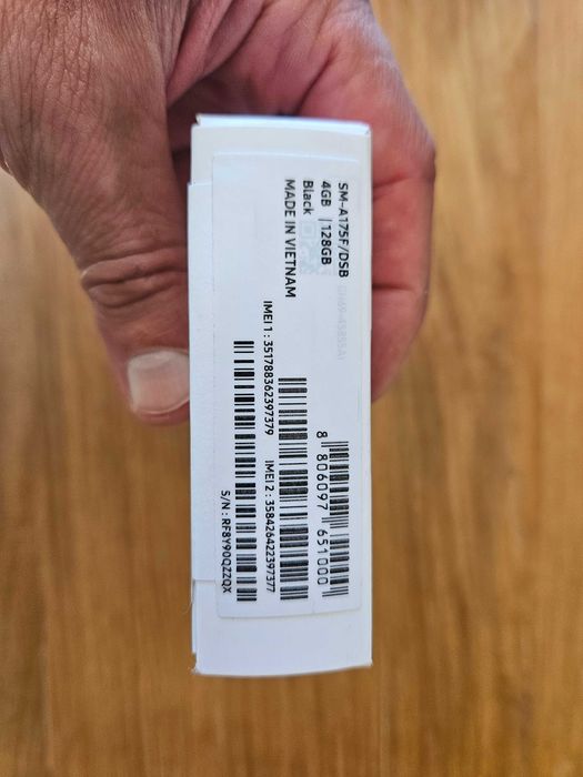 Samsung Galaxy A17 Black 4/128GB Yettel Нов Запечатан Гаранция