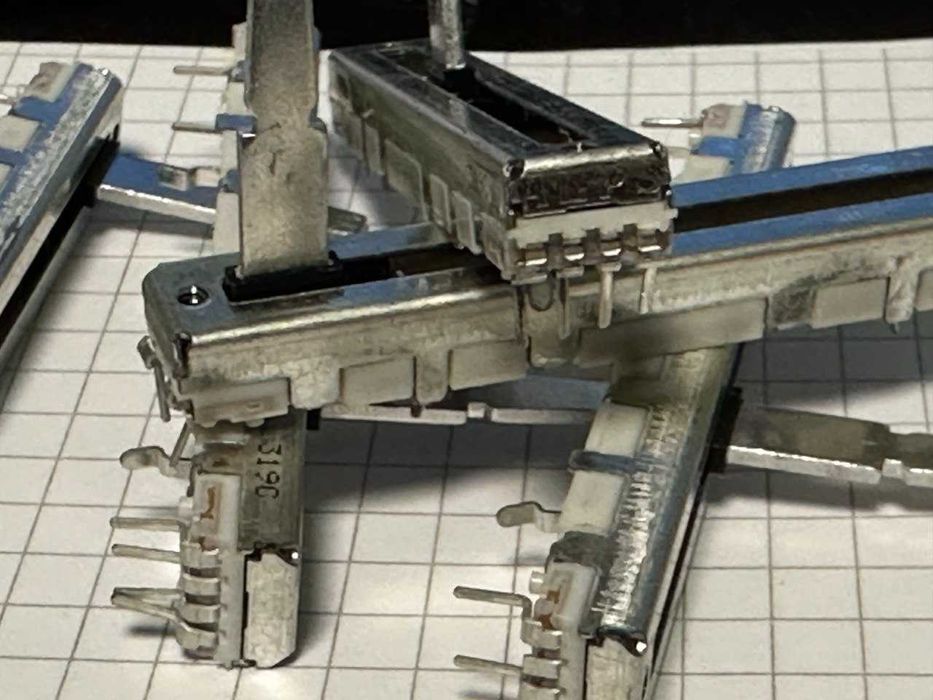 FADER DCV1010 For Pioneer DJM400 DJM500 DJM600 DJM700 DJM800 DJM5000