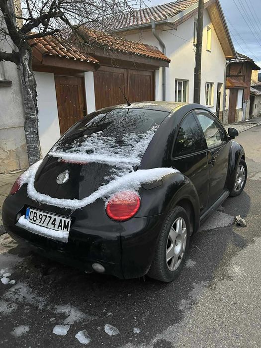 Лек автомобил Фолксваген Бийтъл