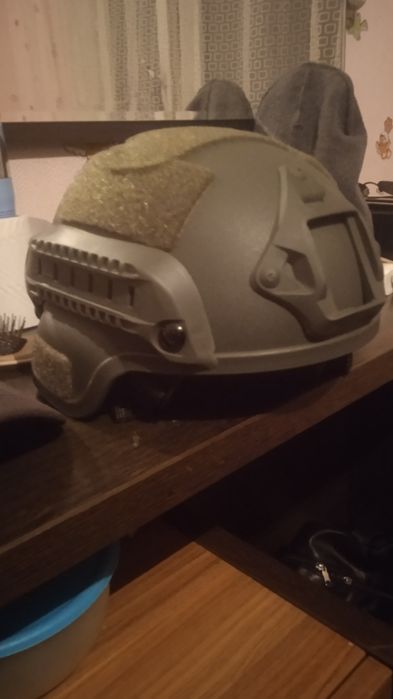 Тактический шлем каска