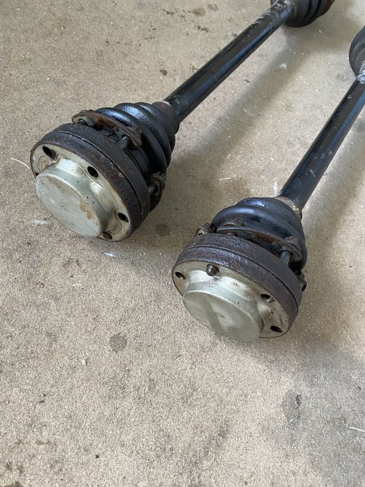 Полуоски бмв е36