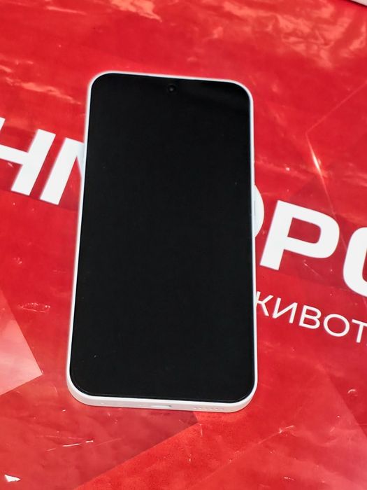 КАТО НОВ 256GB Nothing Phone 4a 5G Гаранция Технополис 2028г. White