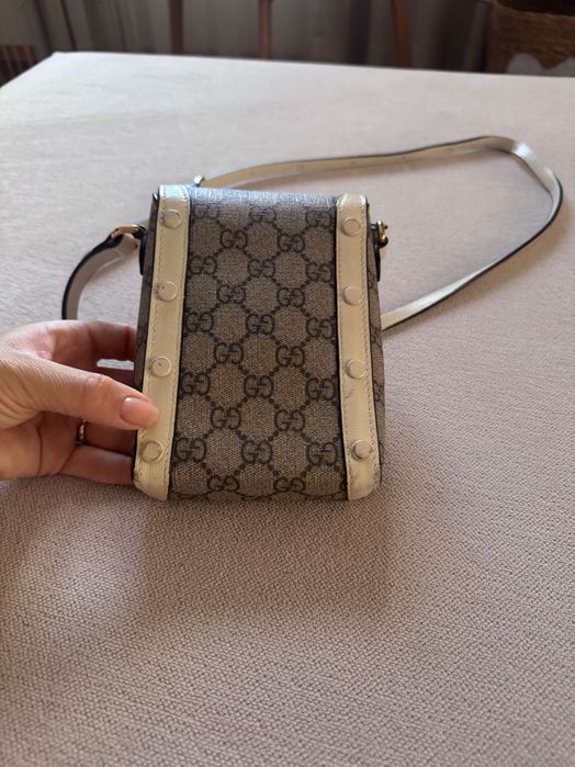 Чанта Gucci за телефон про