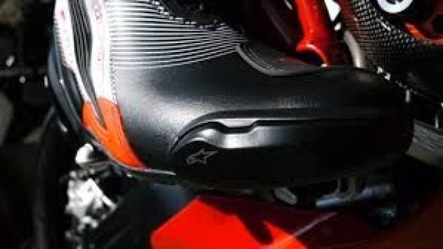 Намалени! alpinestars supertech r нови мото ботуши най-висок клас!