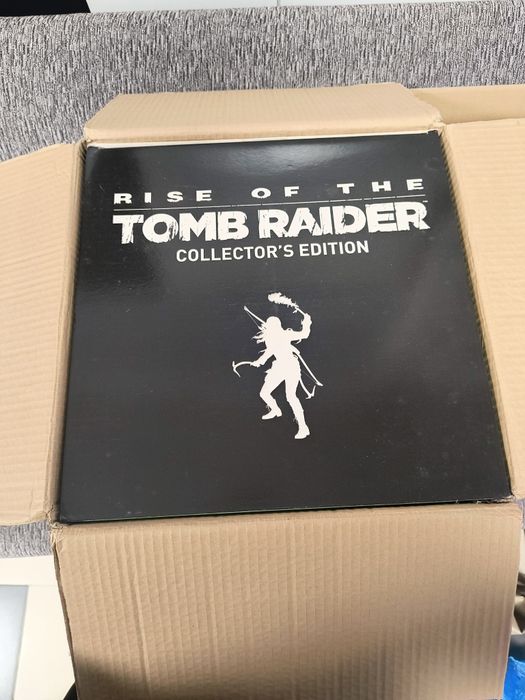 Rise of the Tomb raider Collectors edition Xbox one