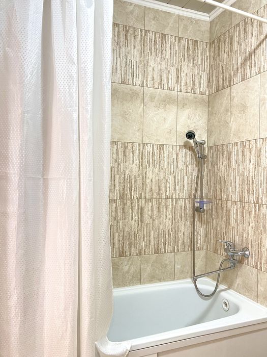 Современная квартира на правом берегу