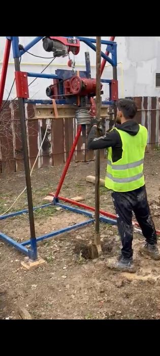 Foraje puțuri mecanizat