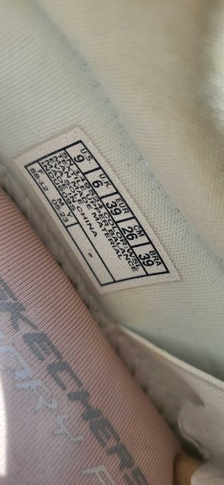 Pantofi sport dama originali,  SKECHERS nr.39, deosebiti, aproape noi