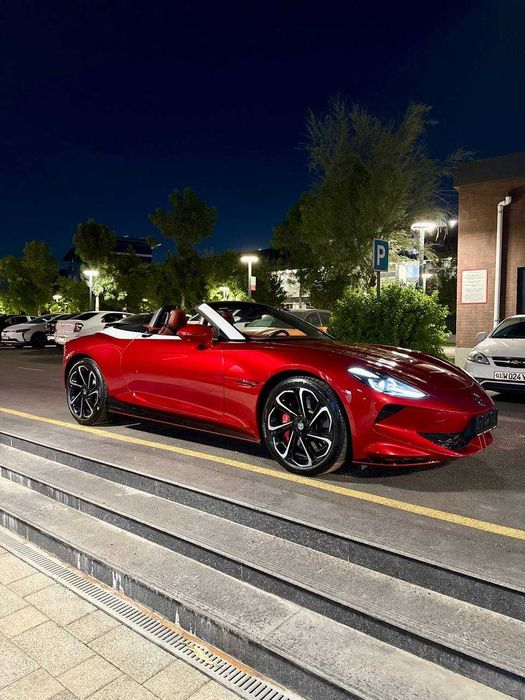 MG Cyberster (конкурент Porsche, BMW и.т.д)