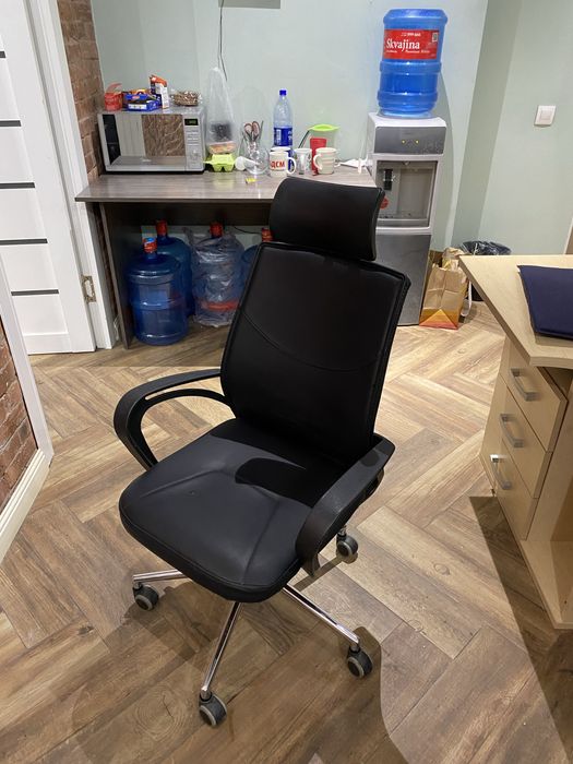 Мебели для офиса