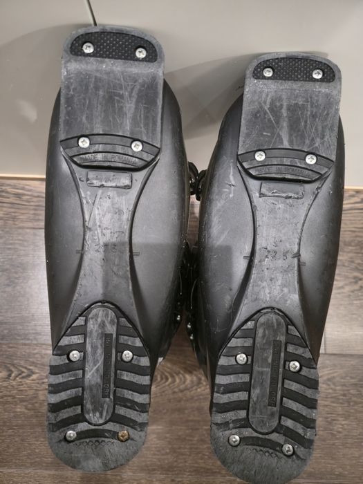 Дамски ски обувки Rossignol