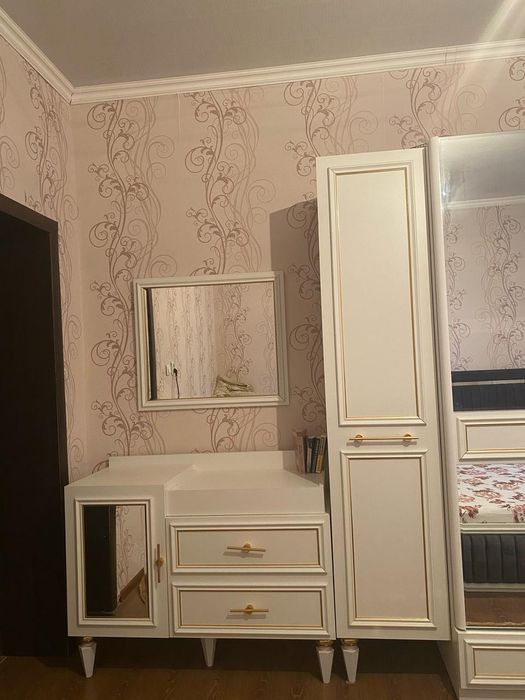 Спальный кровать