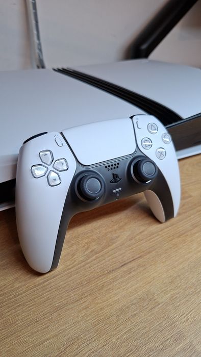 PlayStation 5 PRO 2 Tb ca nou