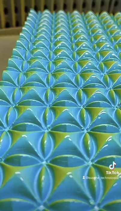 Услуги покраски мебели, МДФ, дерево, пластик.