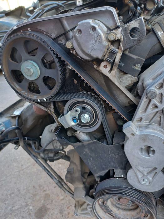 Двигател за  passat b5 1.8l 125.k