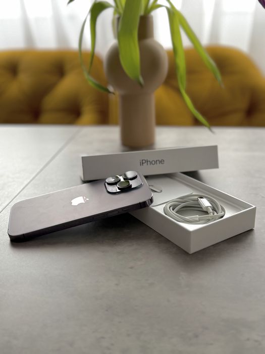 iPhone 14 Pro 128GB Mov – impecabil, liber de rețea, baterie 85%