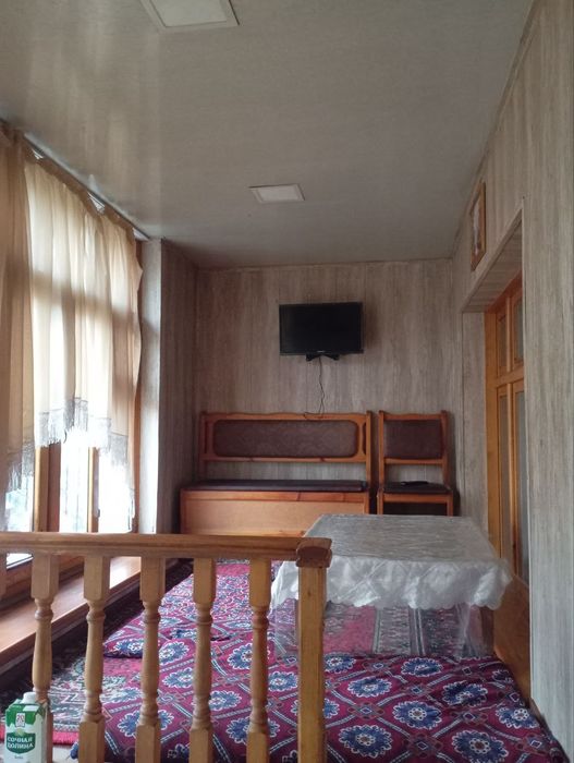 Qoraqamish 3 xonali uy sotiladi