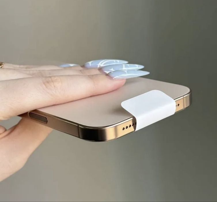 Айфон 16 Pro max  на 1 tb