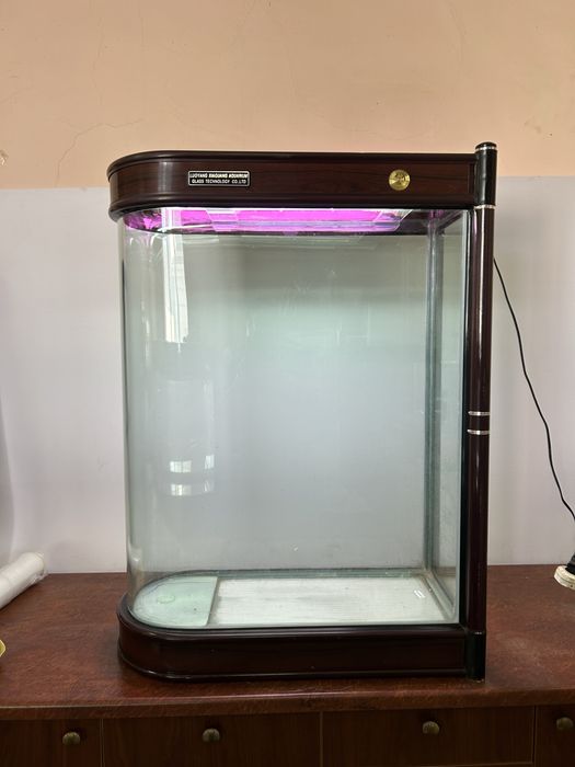 Заводские акаариумы