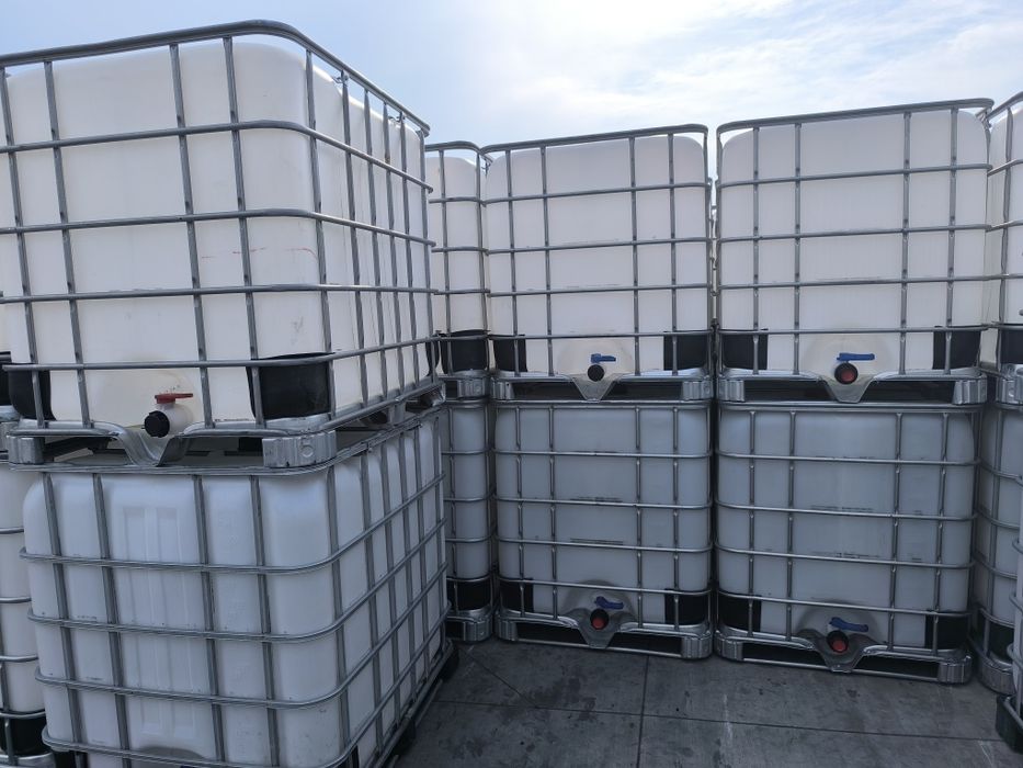 Контейнери ,бидони 1000 литра чисти!