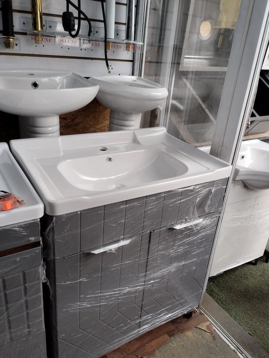 Тумба материал пластик водостойкий