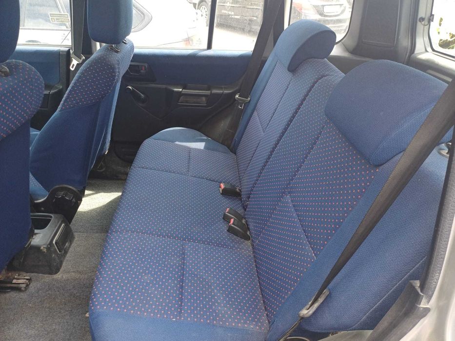 Mitsubishi Pajero Pinin perfect functional mecanic, dar cu rugina in partea din spate