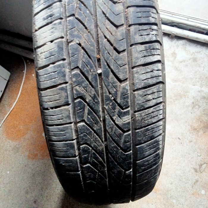 Покрышки б.у. продается