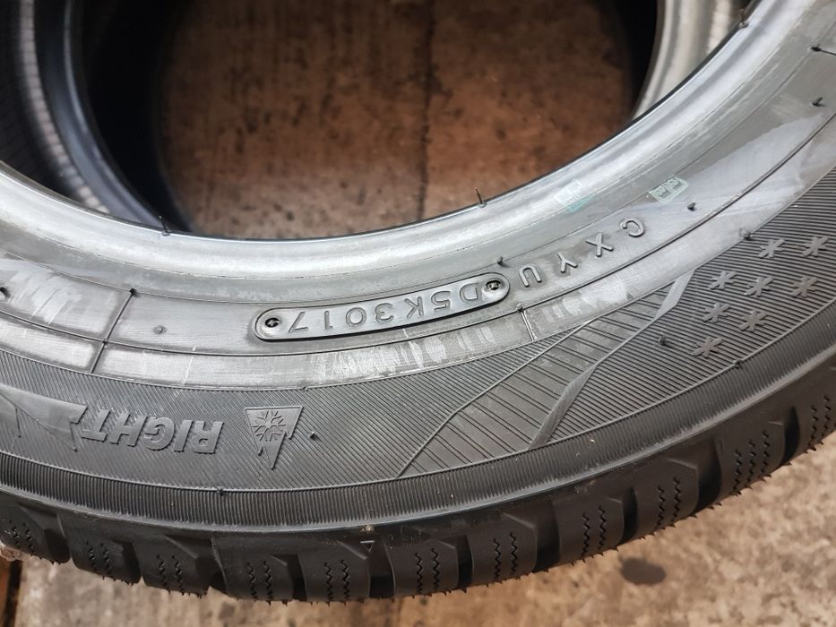 Toyo 175/65 R15 88T M+S iarnă NOI