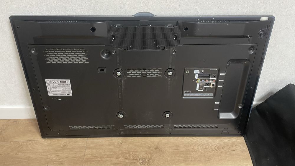 Телевизор Smart TV