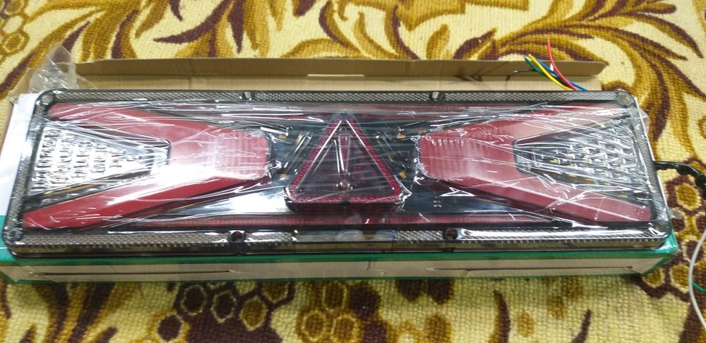 Фонари для грузовиков