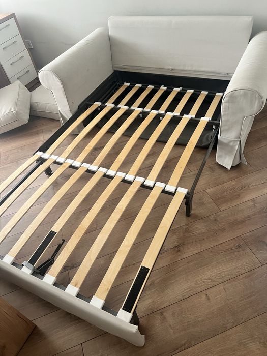 Продам диват IKEA.В хорошем состояни .