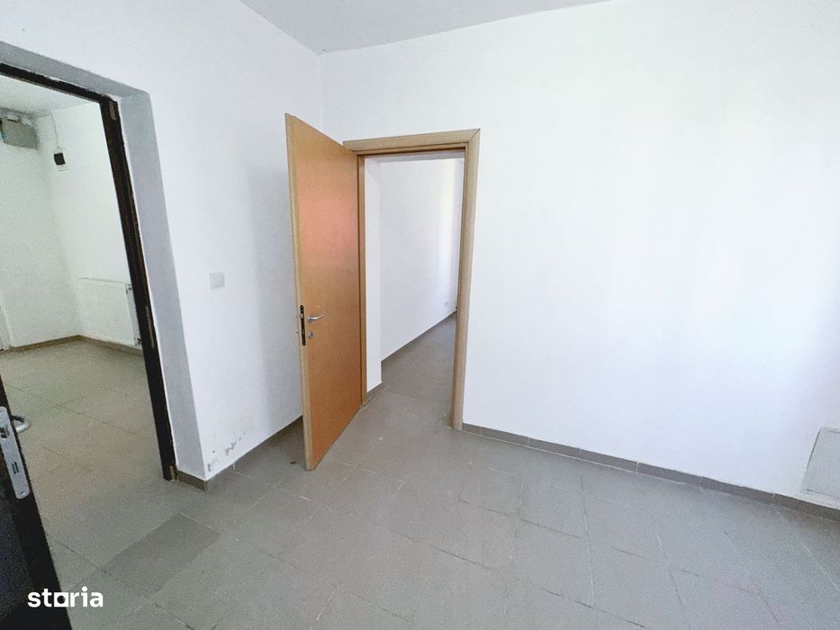 Spațiu comercial + locuință de vânzare  
Strada Avram Iancu, Târnăveni