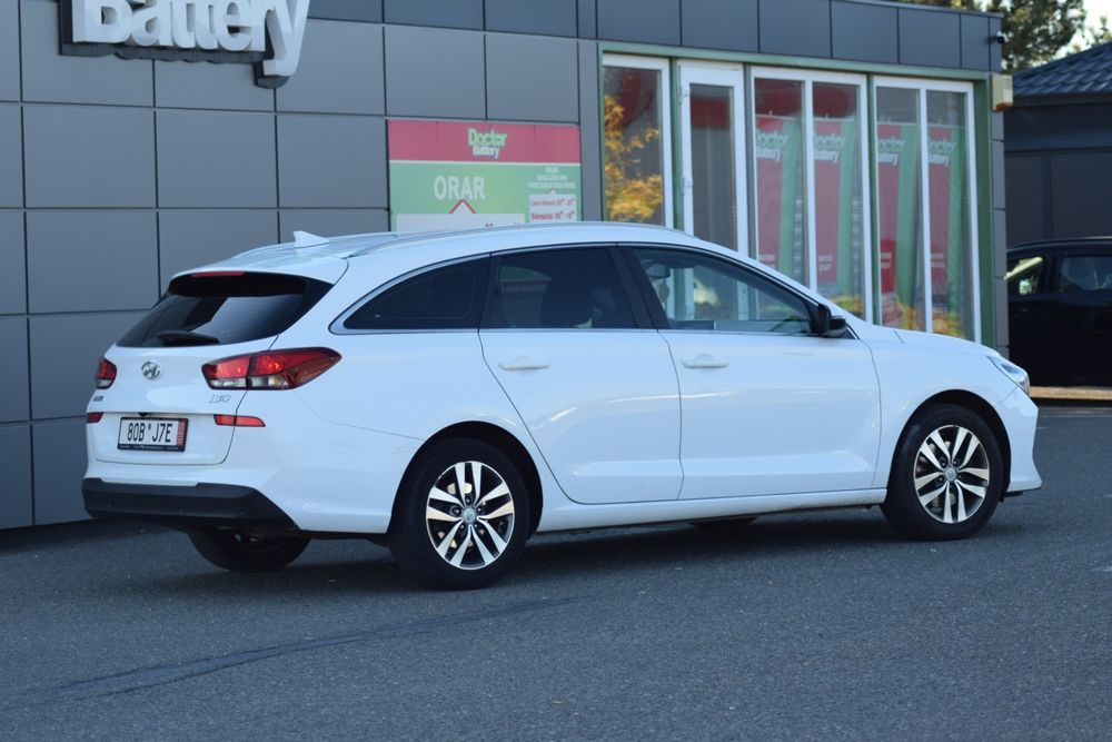 HYUNDAI i30 2020 — imagine 4