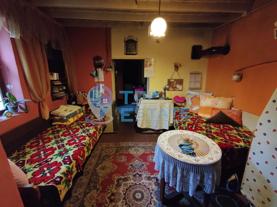 Продава се Къща в с. Горна Липница, Област Велико Търново - 150 кв.м за 238 €/кв.м - Снимка #2