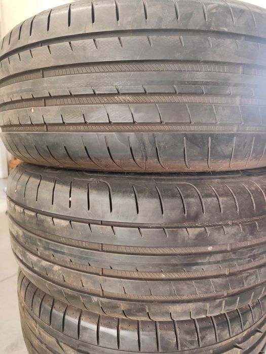 2бр. летни гуми 225/45/19 Goodyear