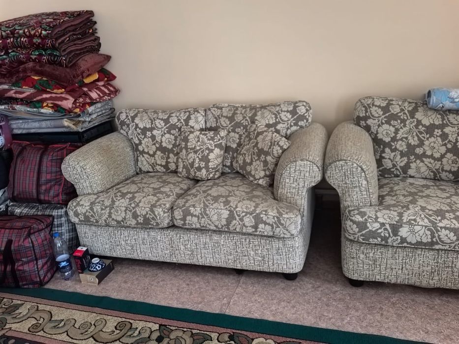 Продам мягкую мебель 3-2-1