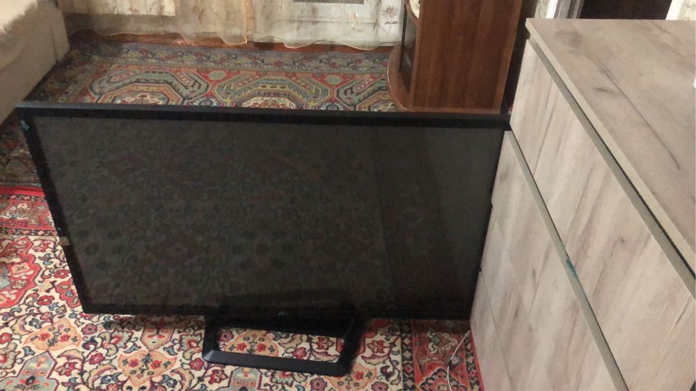 Продам телевизор