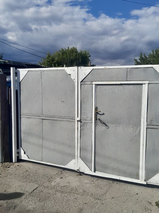 Металлические ворота