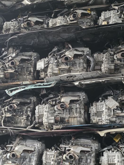 Ниссан мотор коробка двигатель генератор стартер гур трамблер катушка